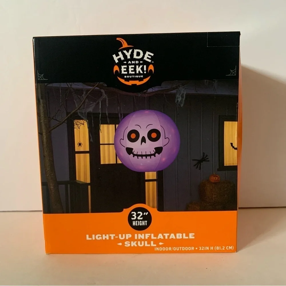 NIB. HYDE & EEK! 32” Light Up Inflatable Skull